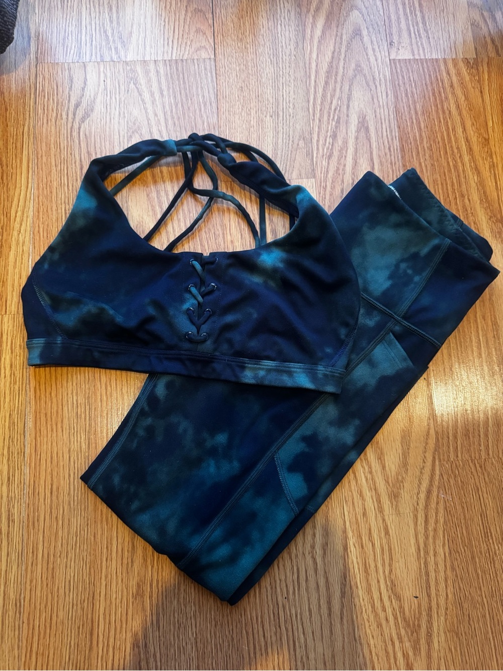 Victoria Secret Tie-Dye Sports Bra and Legging Set